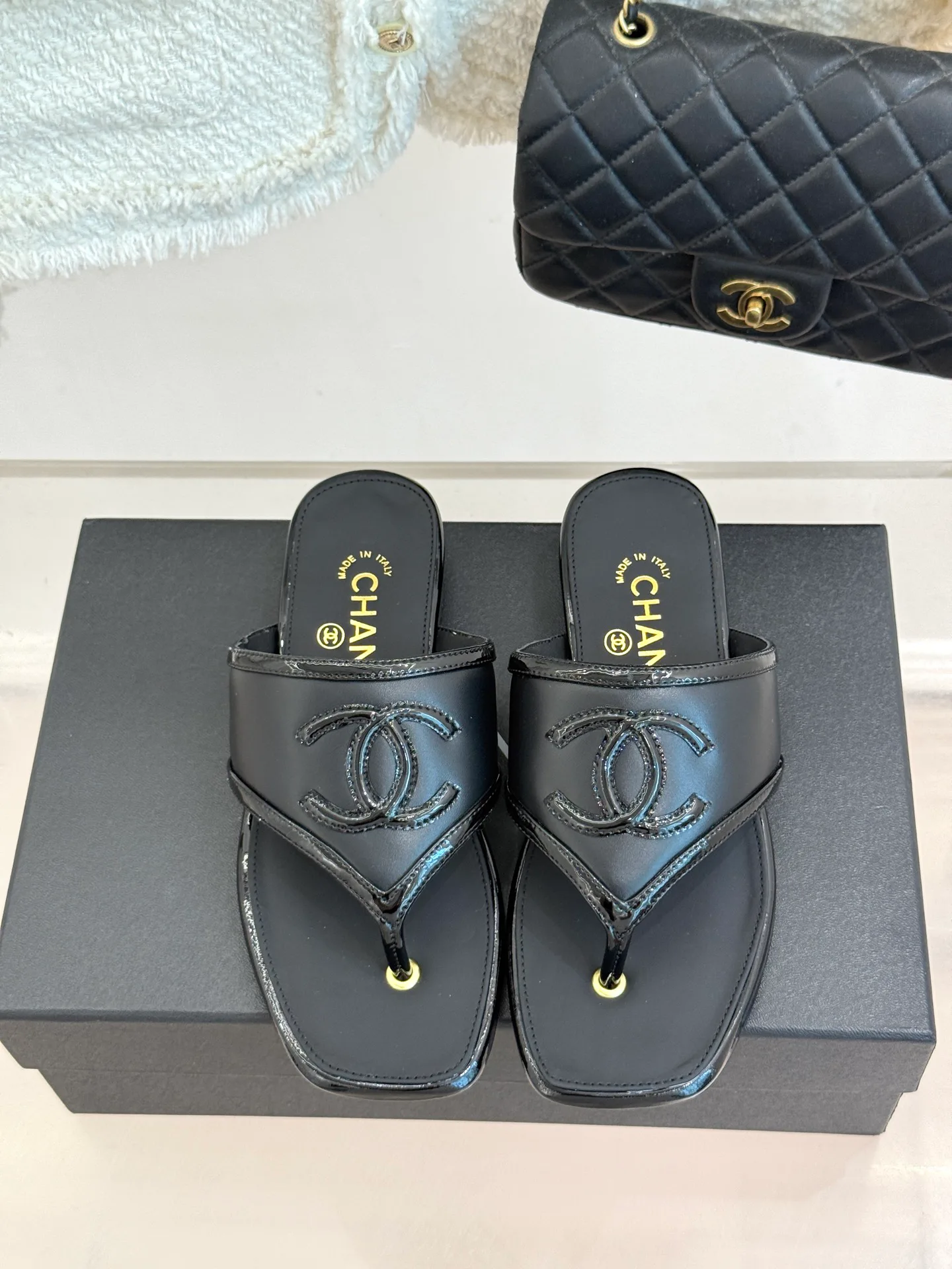 Шлепанцы Женские Chanel 17425289