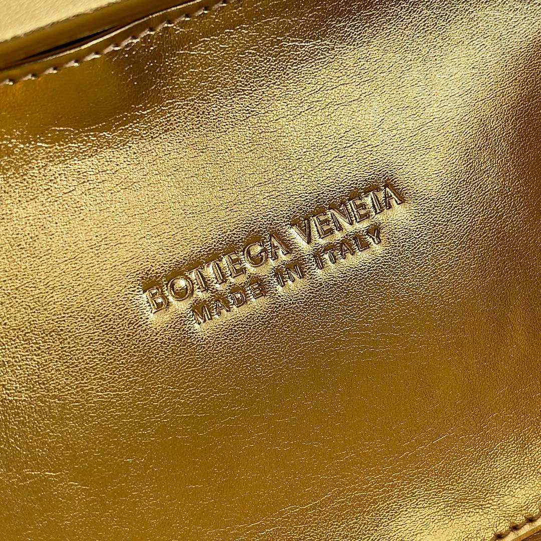 Клатчи Женские Bottega Veneta 17313230