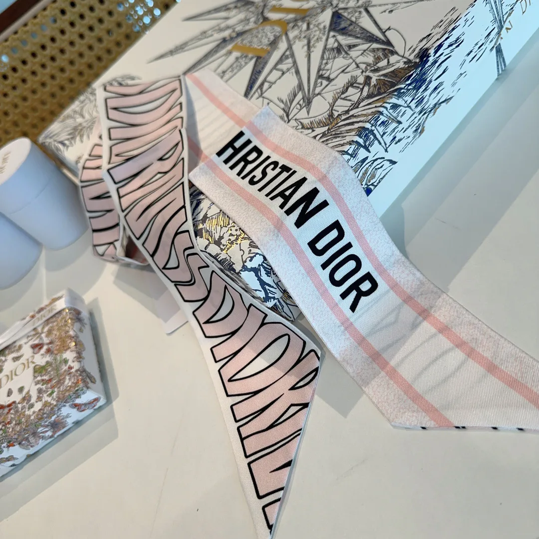 Платки Christian Dior 12918482