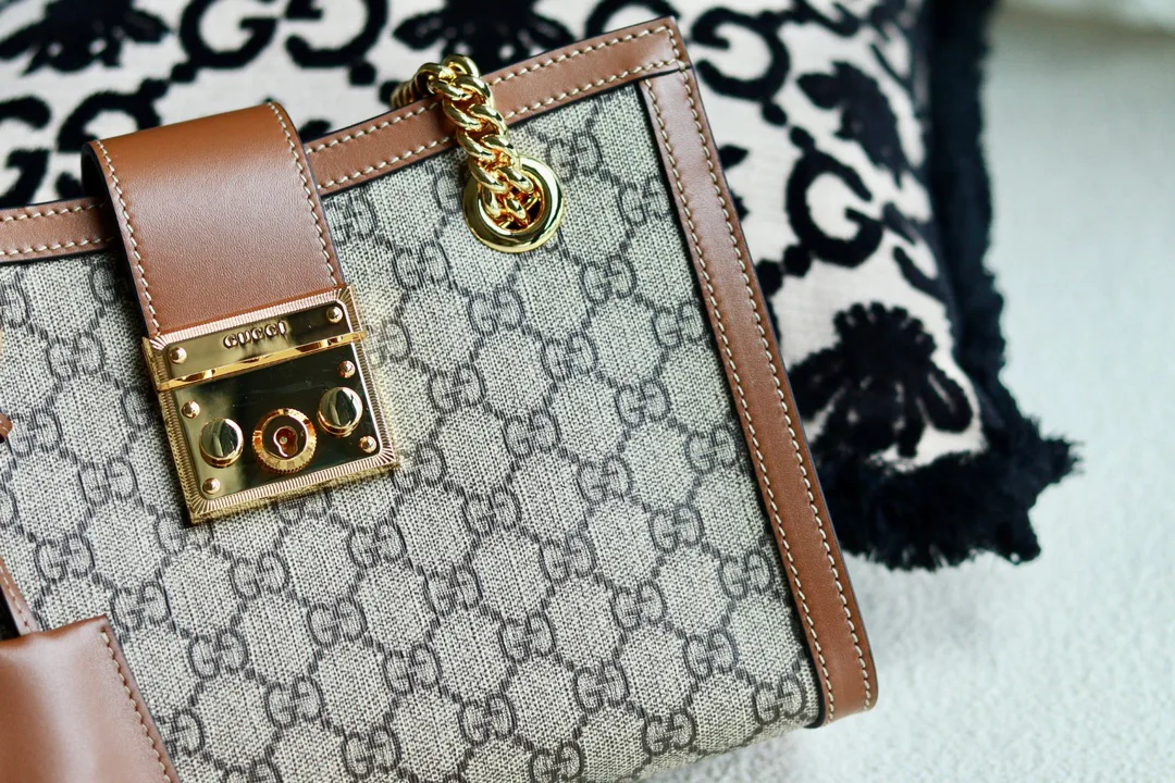 Классические Сумки Женские Gucci 13312853