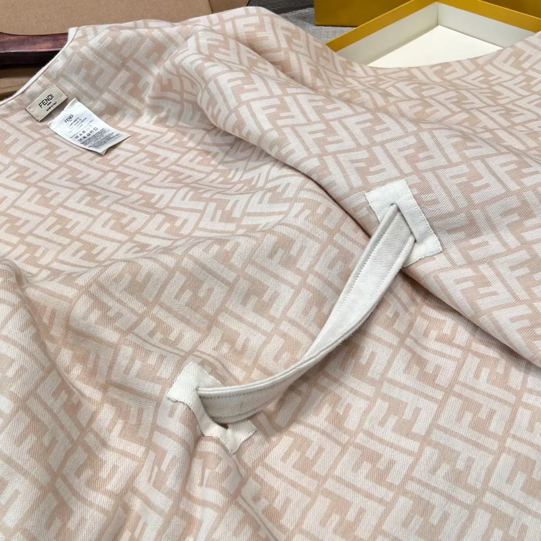 Пальто Женские Fendi 1669417