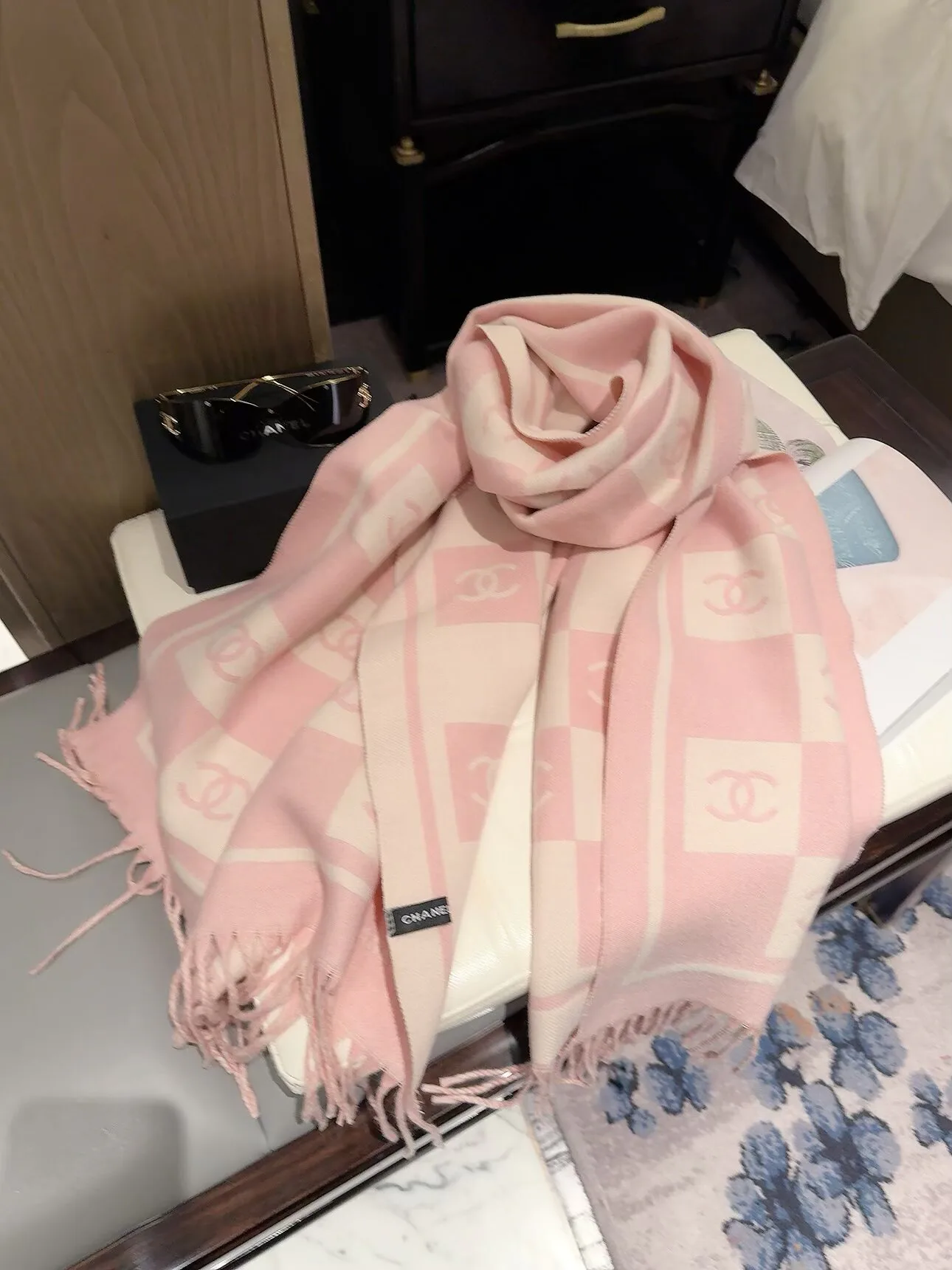 Шарфы Chanel 18003033