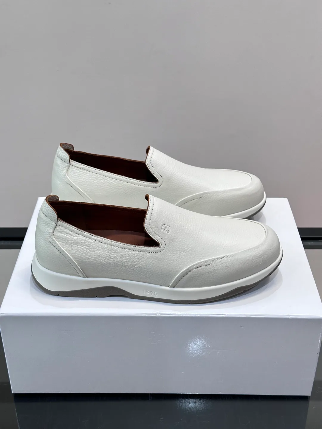Кроссовки Мужские Berluti 17466982