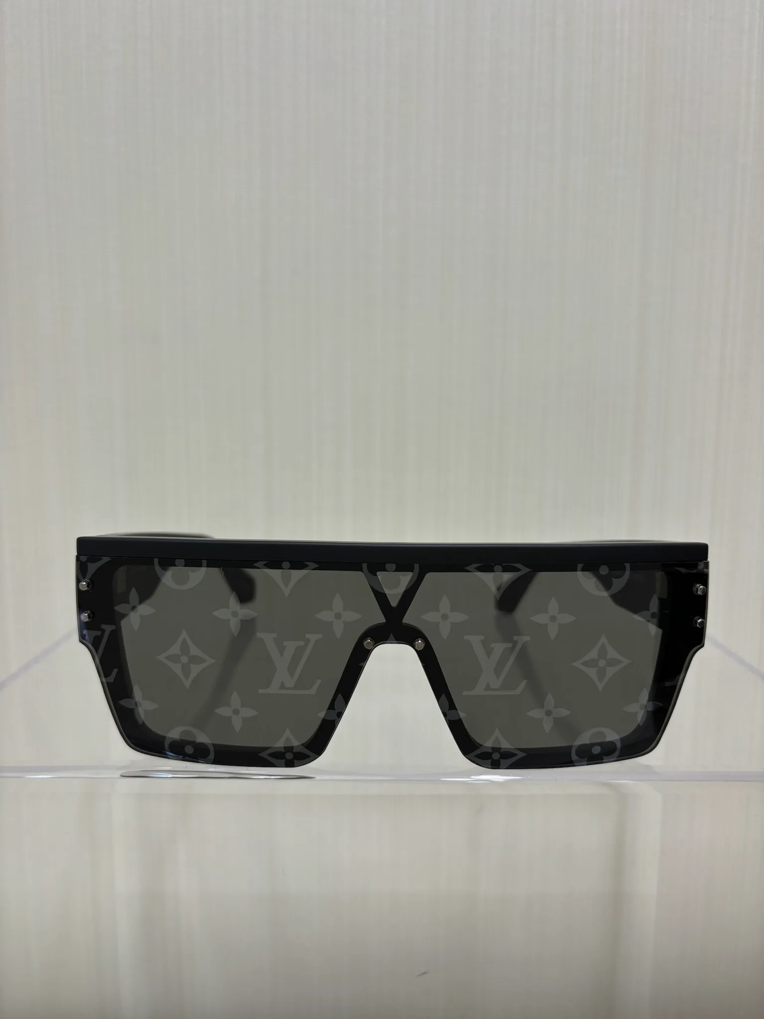Очки Louis Vuitton 304184
