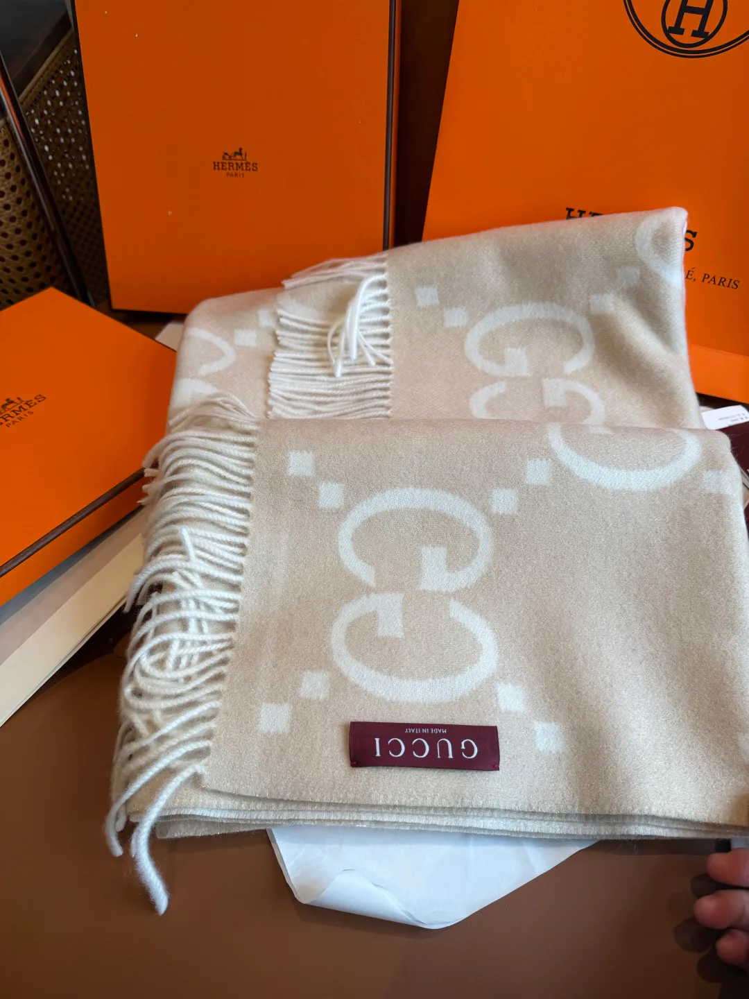 Шарфы Gucci 11654310