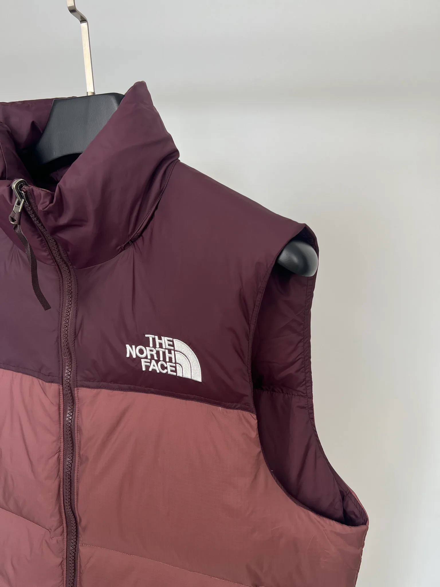 Жилеты Женские The North Face 18416023