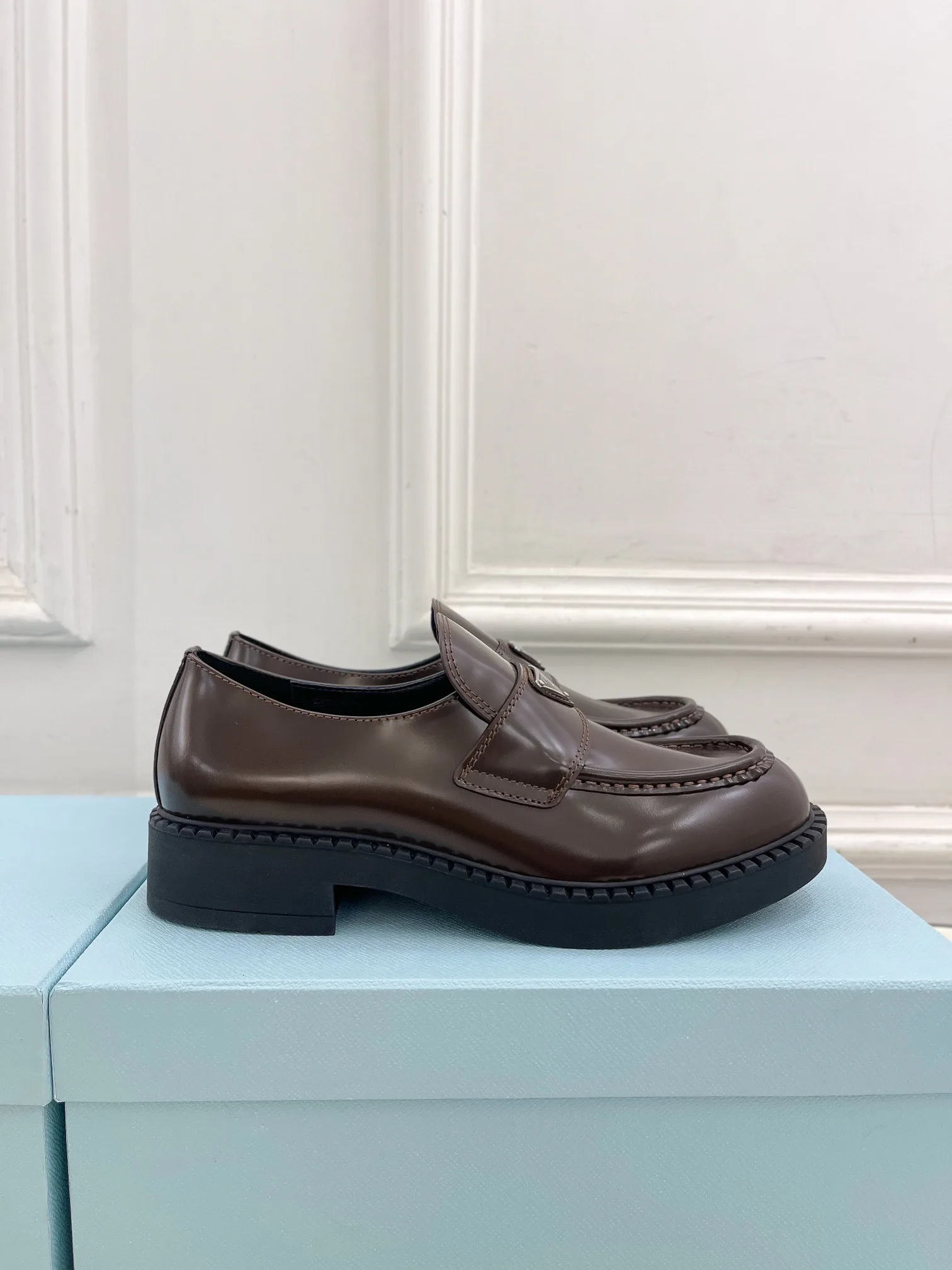 Лоферы И Мокасины Женские Prada 11404093