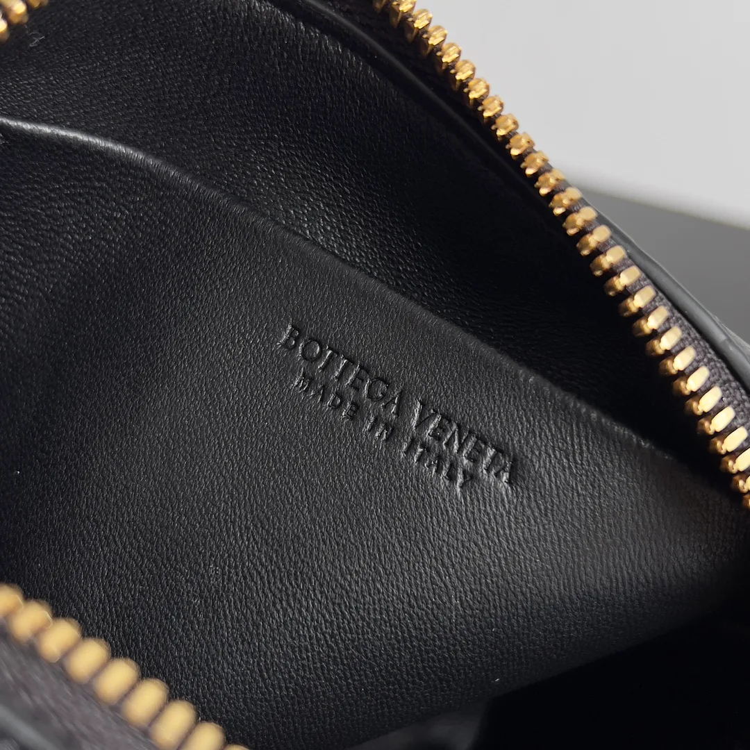 Клатчи Женские Bottega Veneta 11386947
