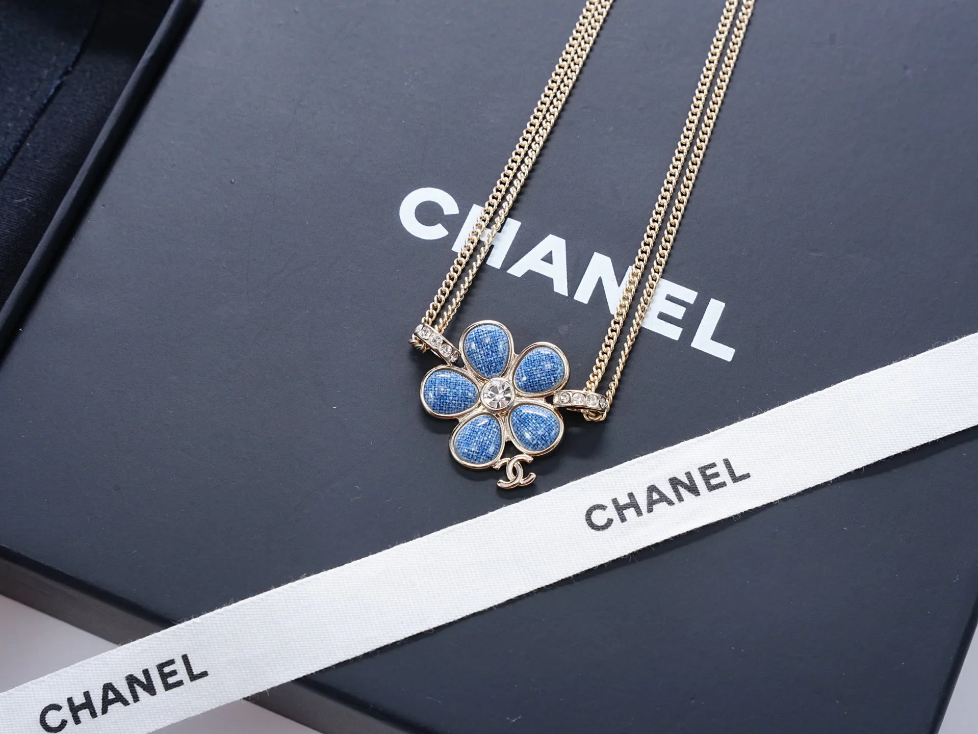 Бижутерия Chanel 693461