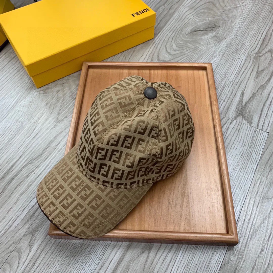 Головные Уборы Fendi 12882110