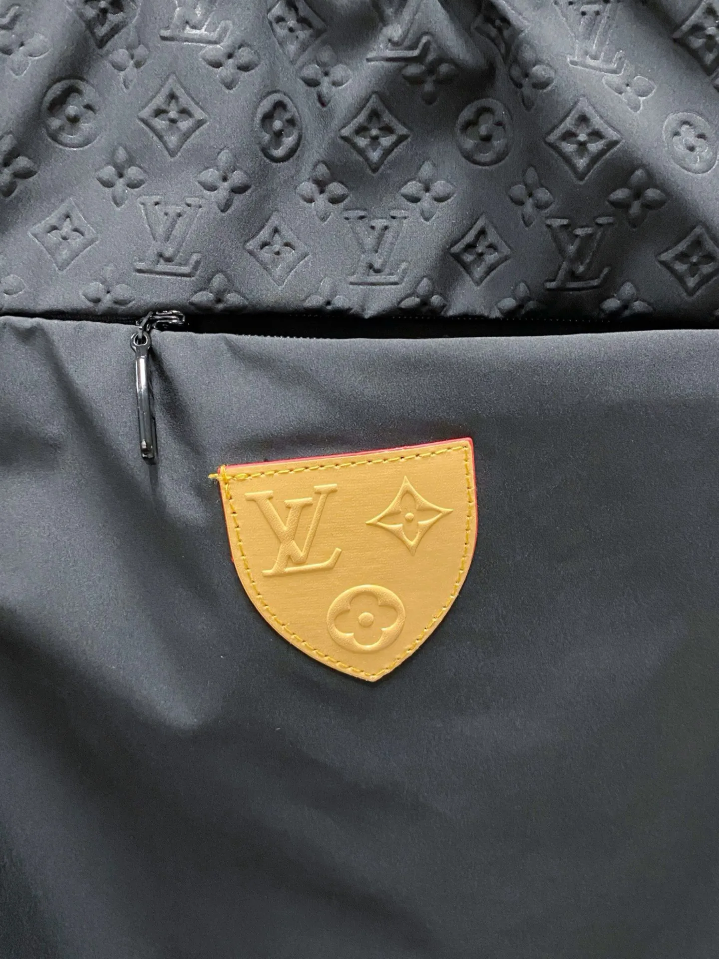 Шорты Мужские Louis Vuitton 17993517
