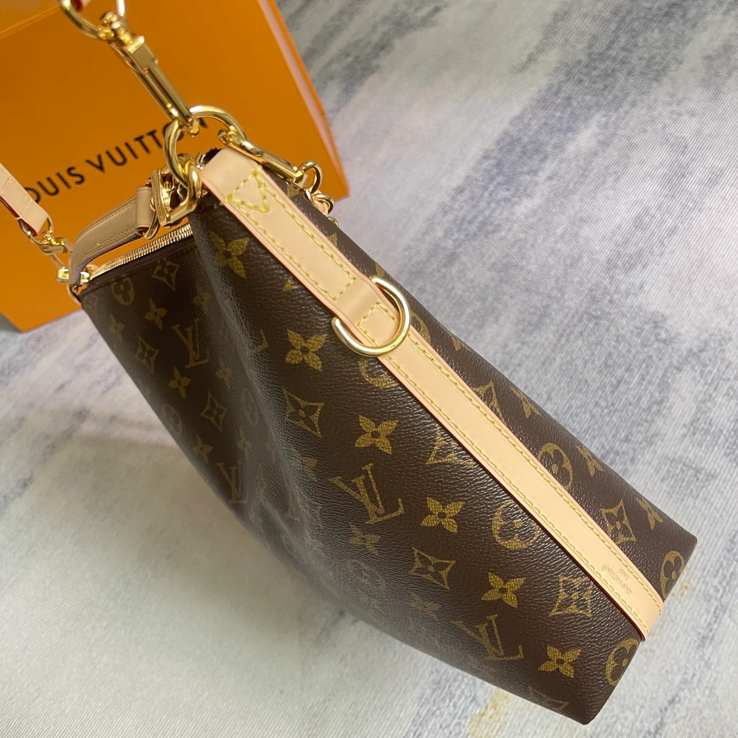 Классические Сумки Женские Louis Vuitton 11545827