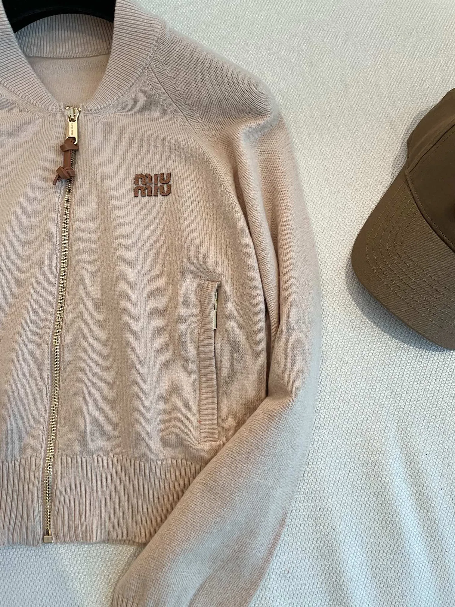 Джемперы И Свитеры Женские Miu Miu 21362