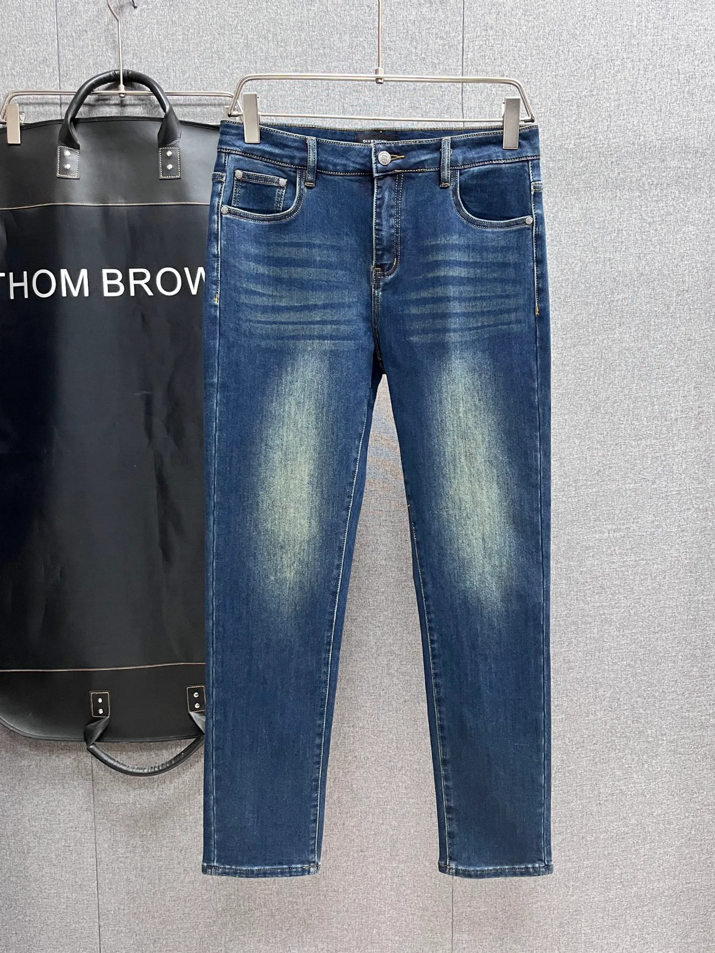 Джинсы Мужские Givenchy 18097898