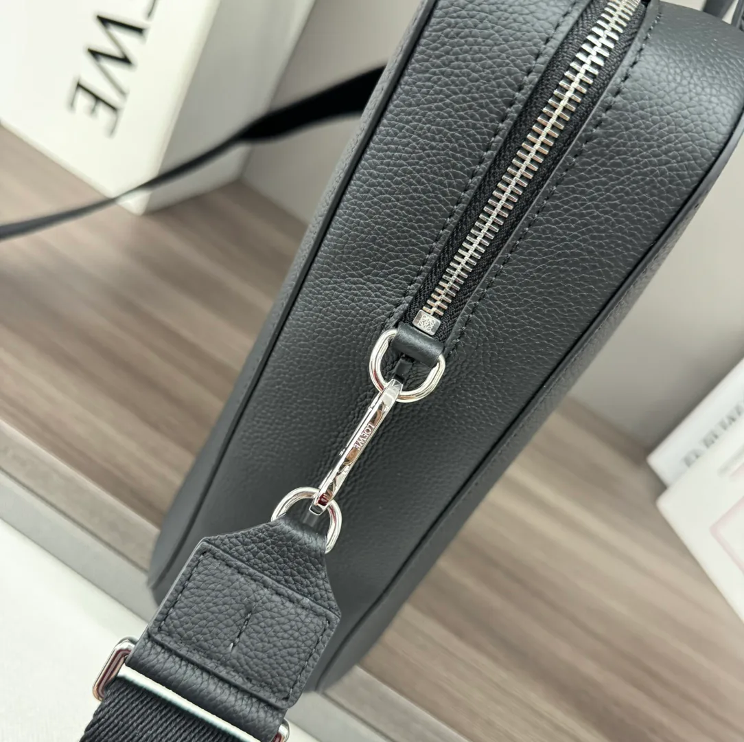 Классические Сумки Женские Loewe 11513666