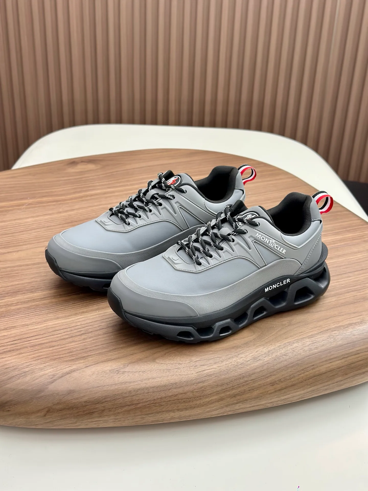 Кроссовки Мужские Moncler 1885436