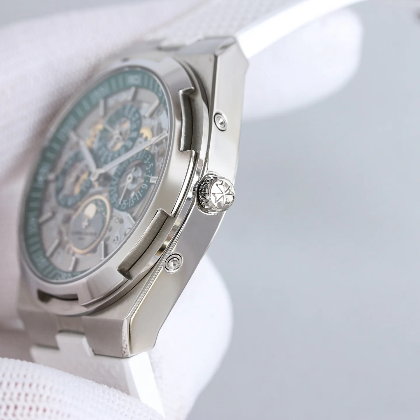 Часы Женские Vacheron Constantin 17795088