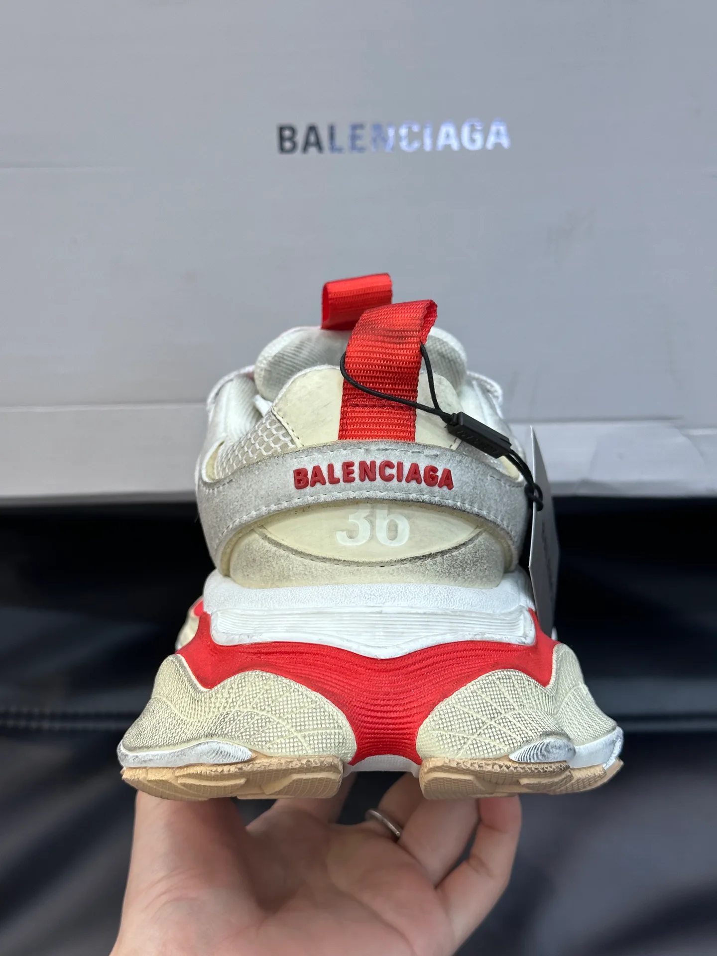 Кроссовки Женские Balenciaga 11186141