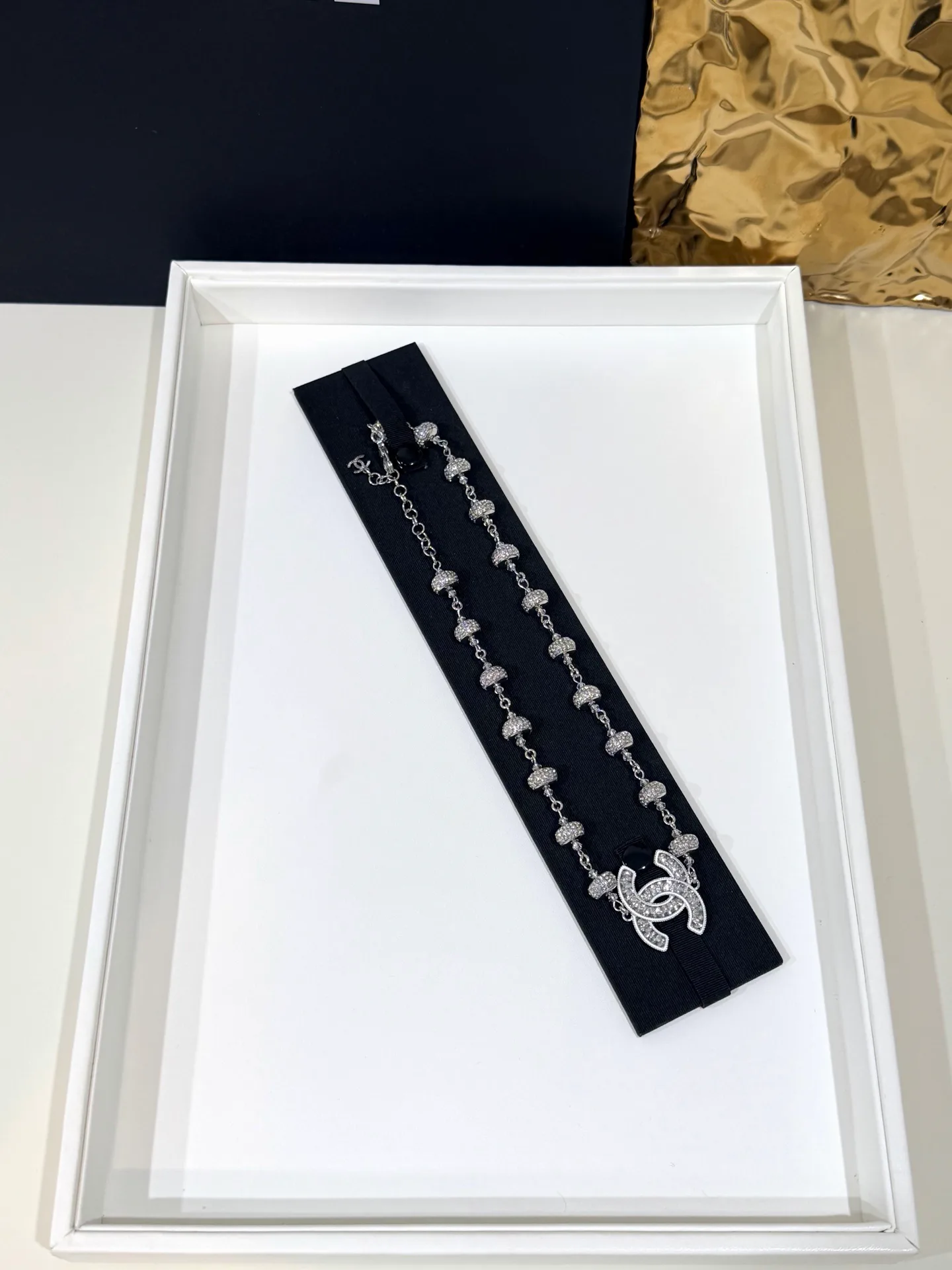 Бижутерия Chanel 17910349