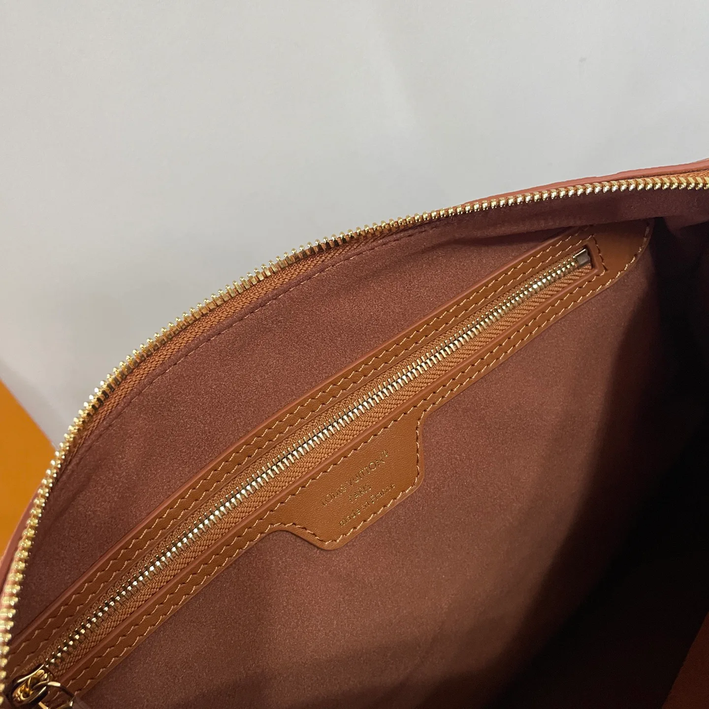 Классические Сумки Женские Louis Vuitton 852815