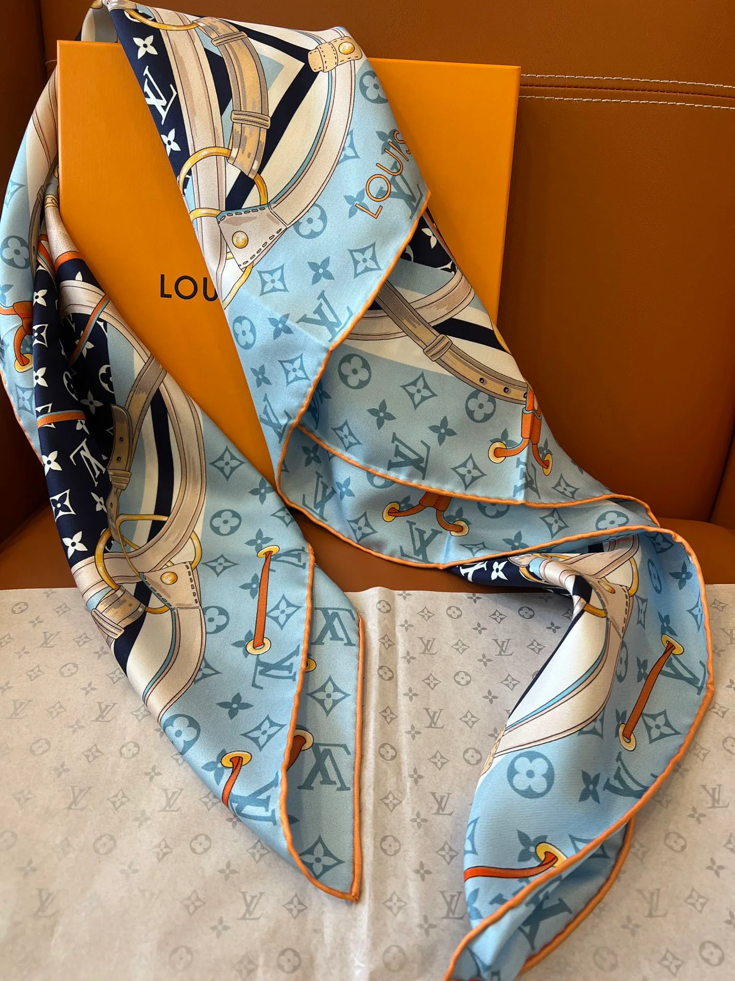Платки Louis Vuitton 9648204