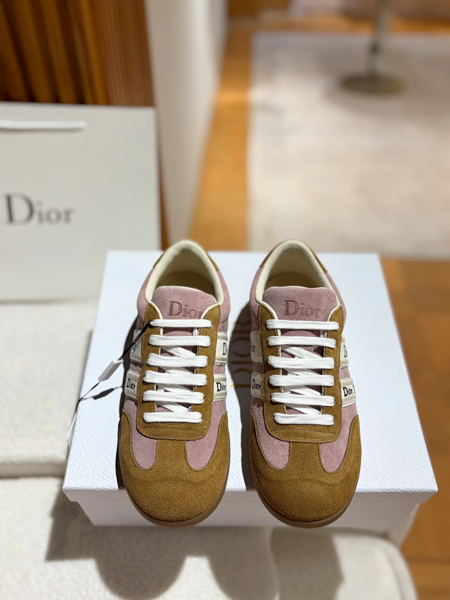 Кроссовки Женские Christian Dior 18419410