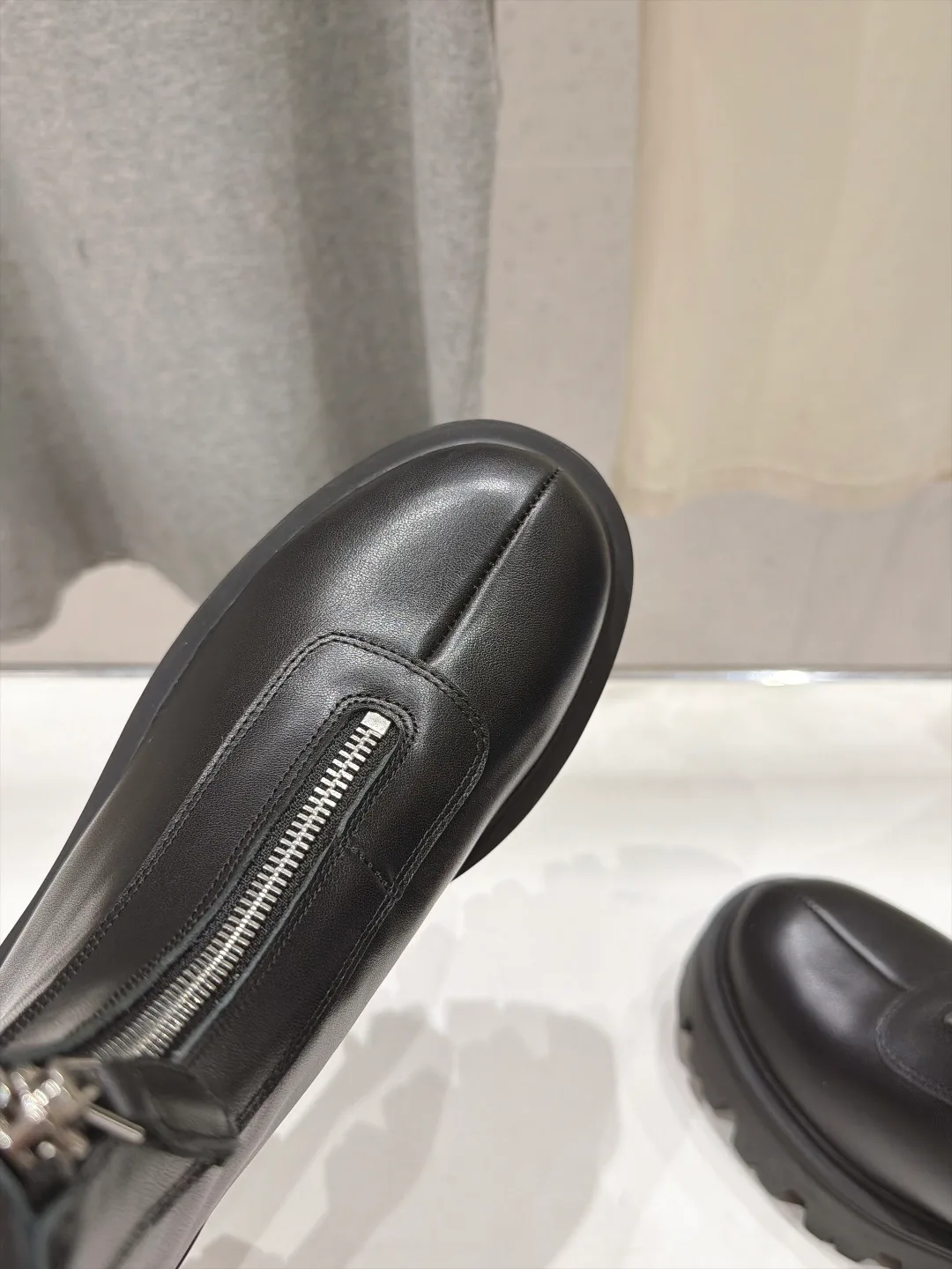 Ботинки Женские Prada 19133658