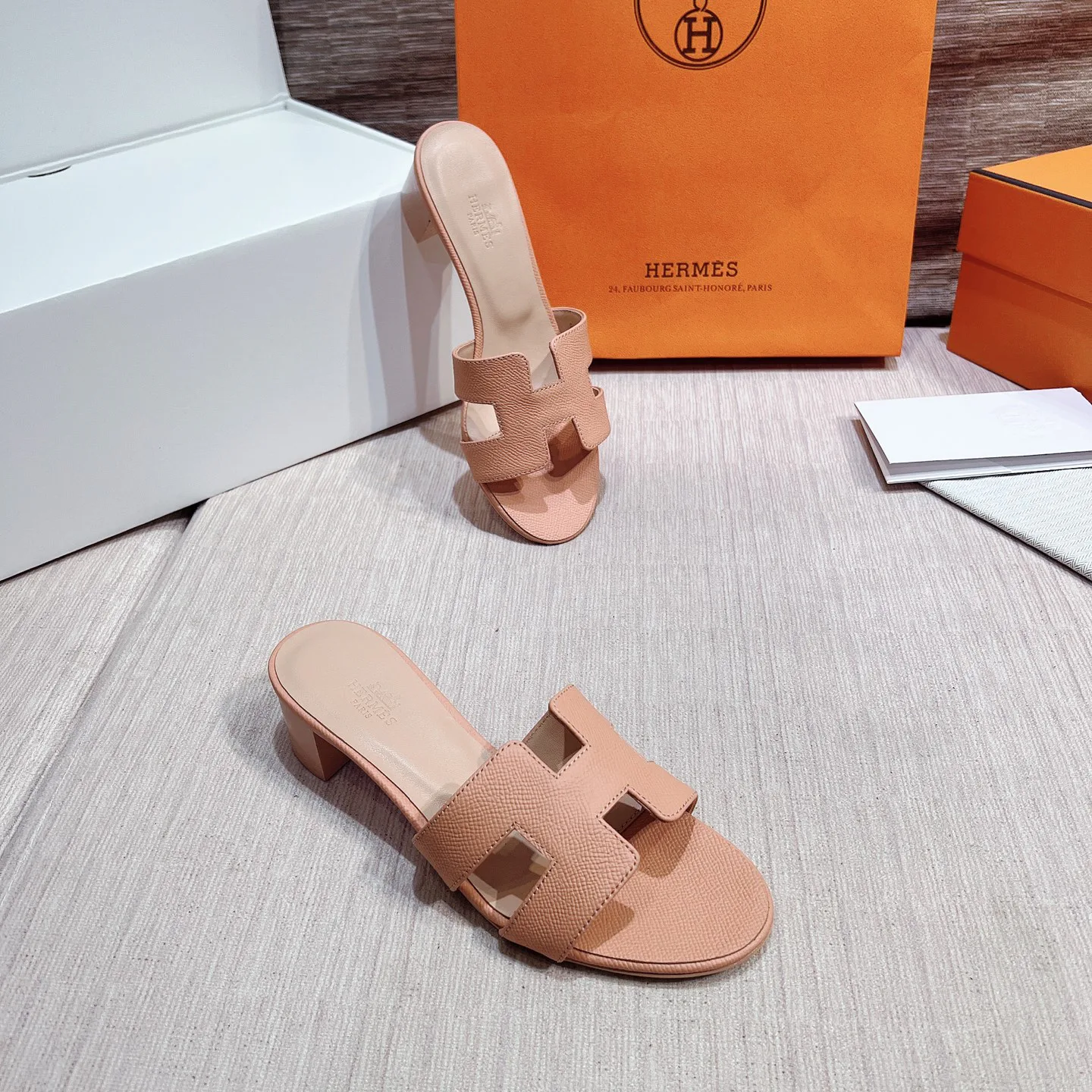 Босоножки Женские Hermes 17749533