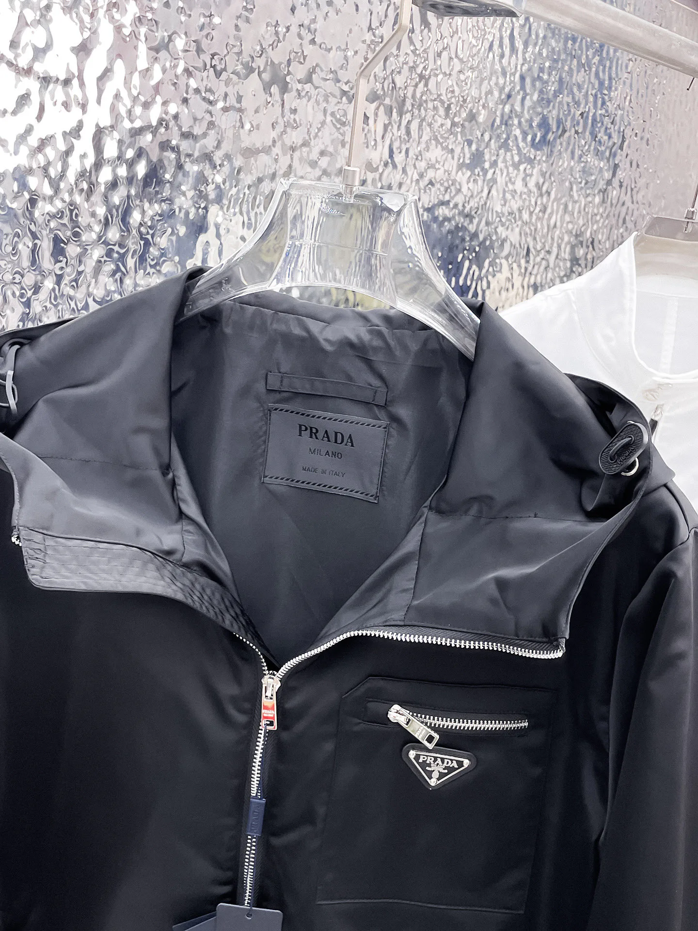 Куртки И Пуховики Мужские Prada 9352325