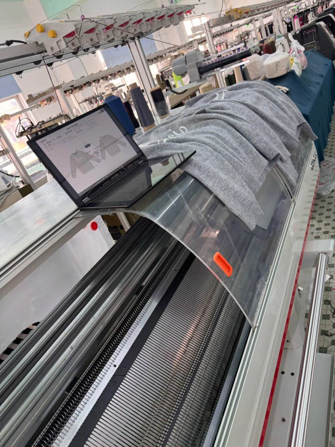 Джемперы И Свитеры Мужские Gucci 6839612