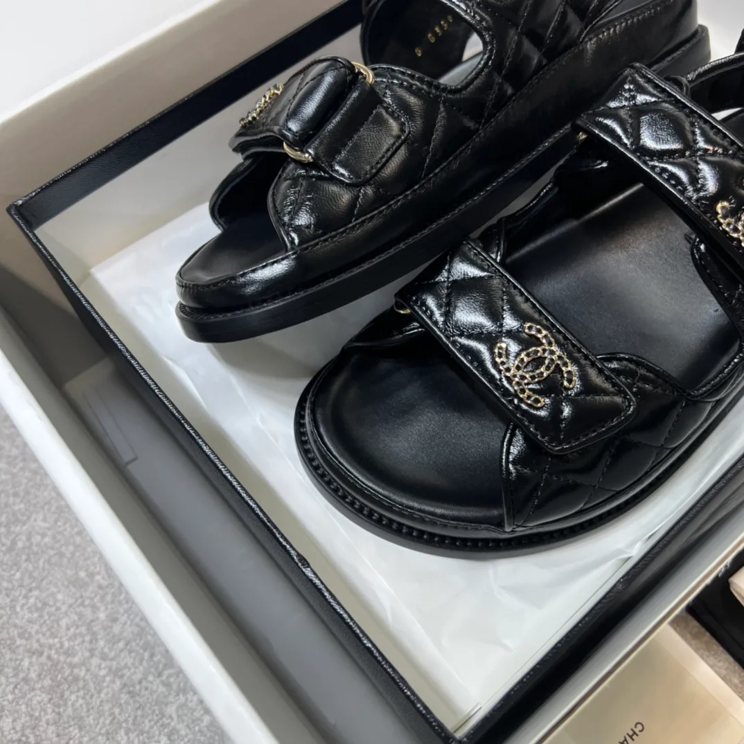 Сандалии Женские Chanel 11233817