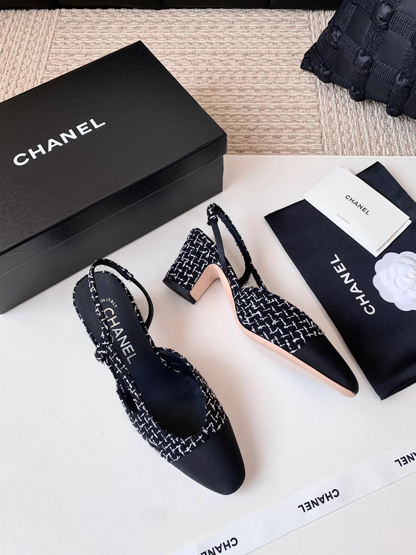 Босоножки Женские Chanel 12973508