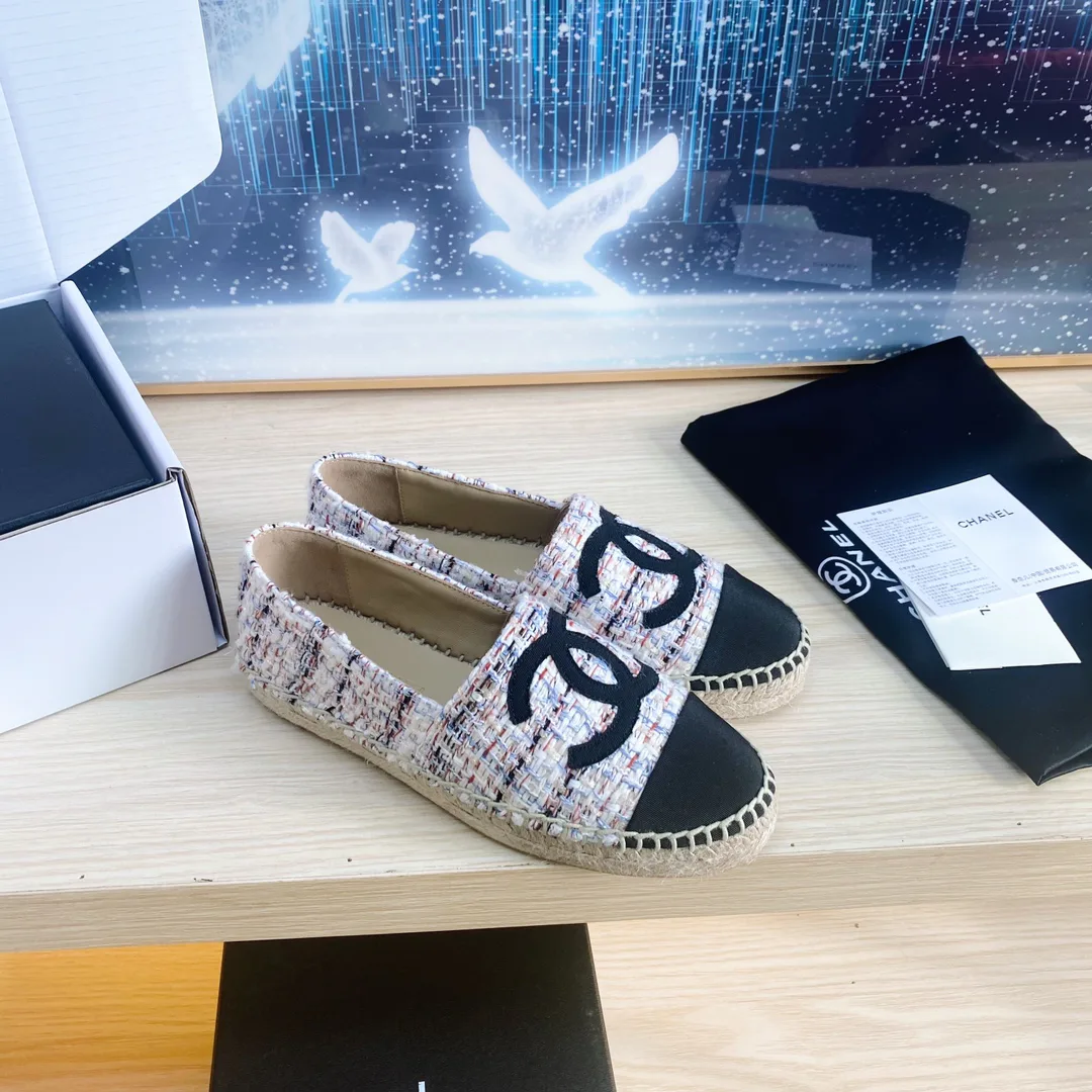 Слипоны Женские Chanel 10542819