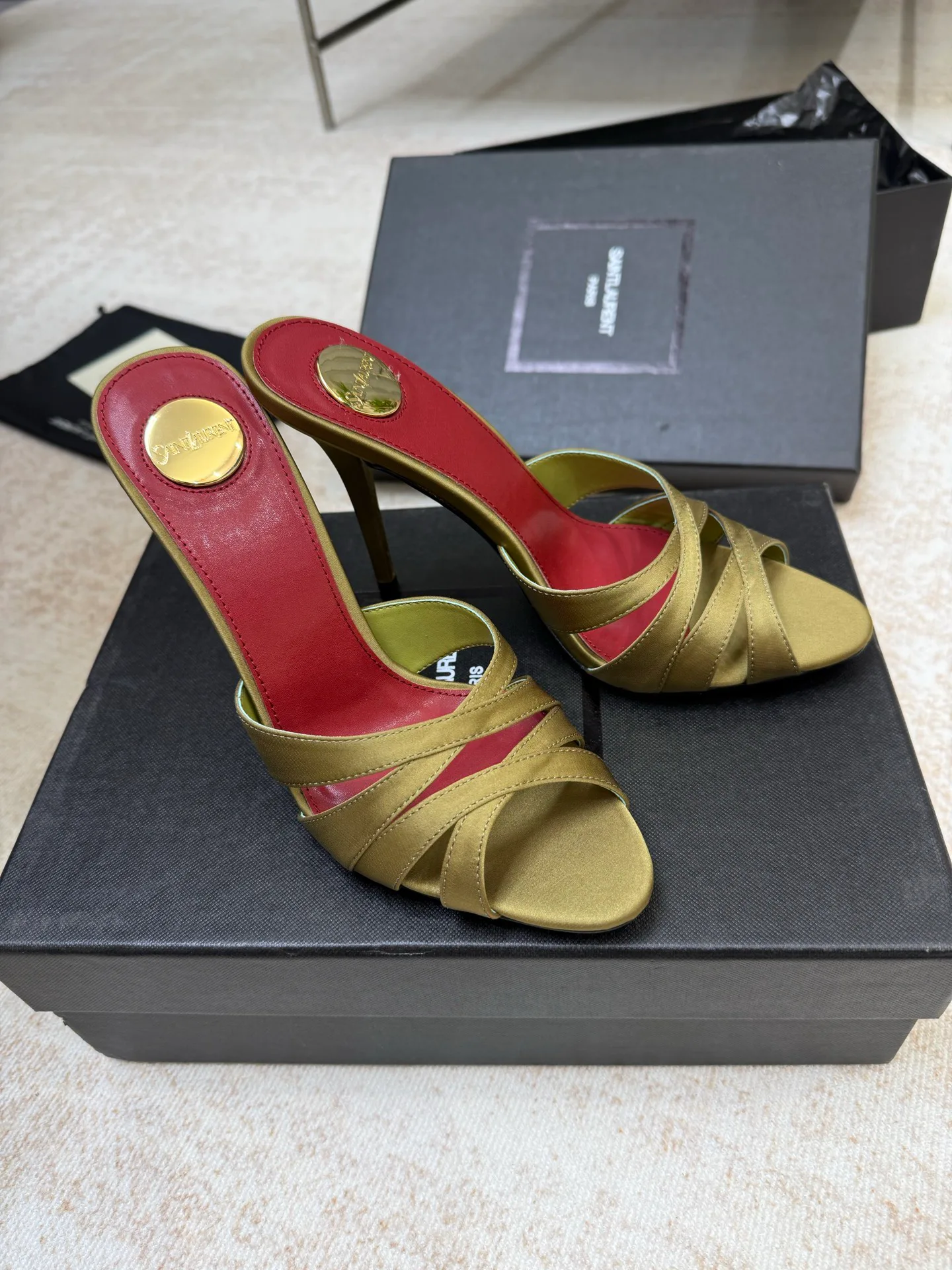 Босоножки Женские Saint Laurent 3062302