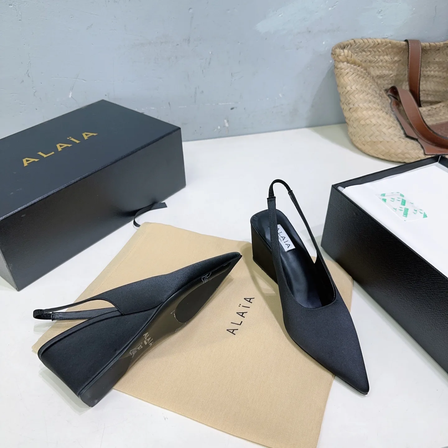 Туфли Женские Alaia 945886