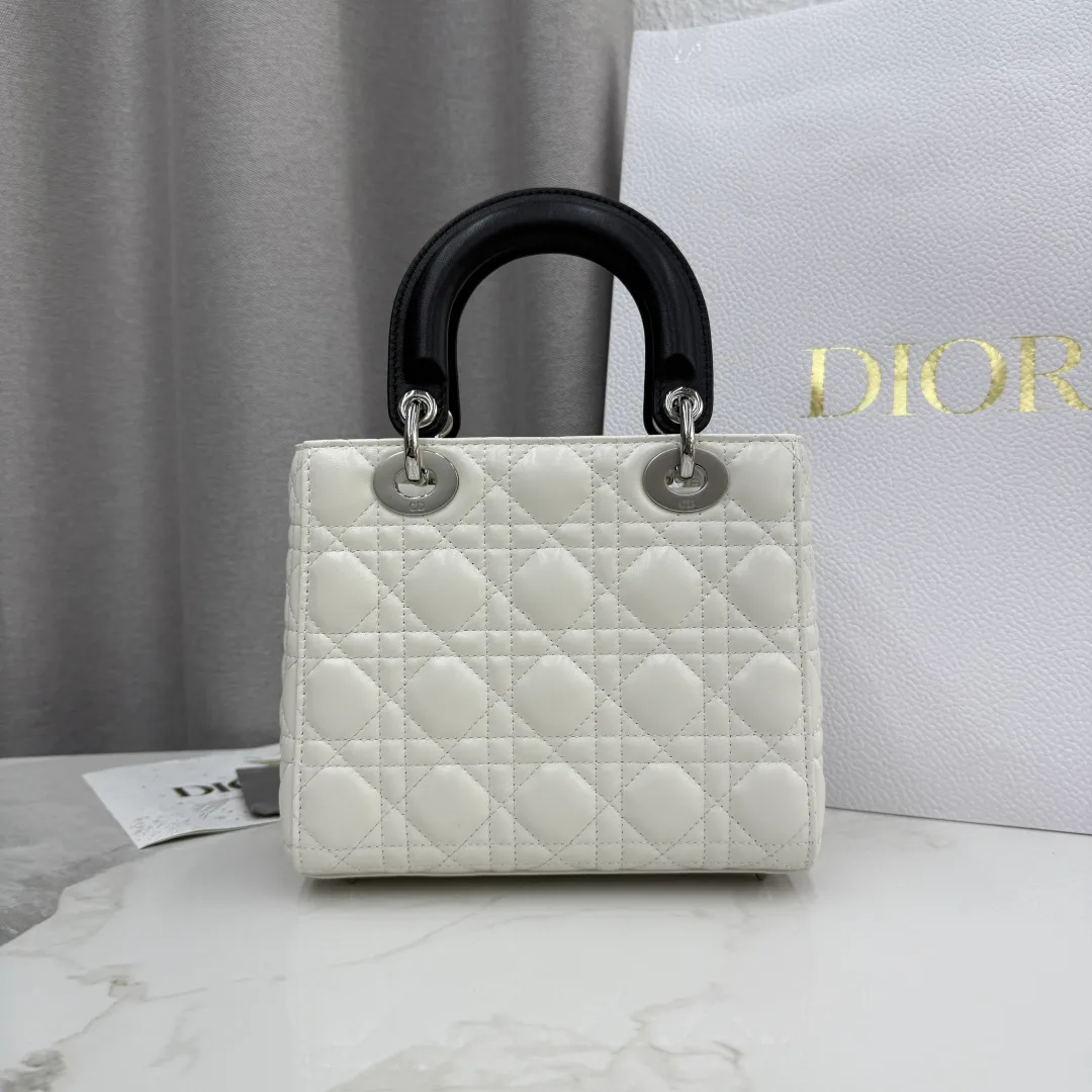 Классические Сумки Женские Christian Dior 12594841
