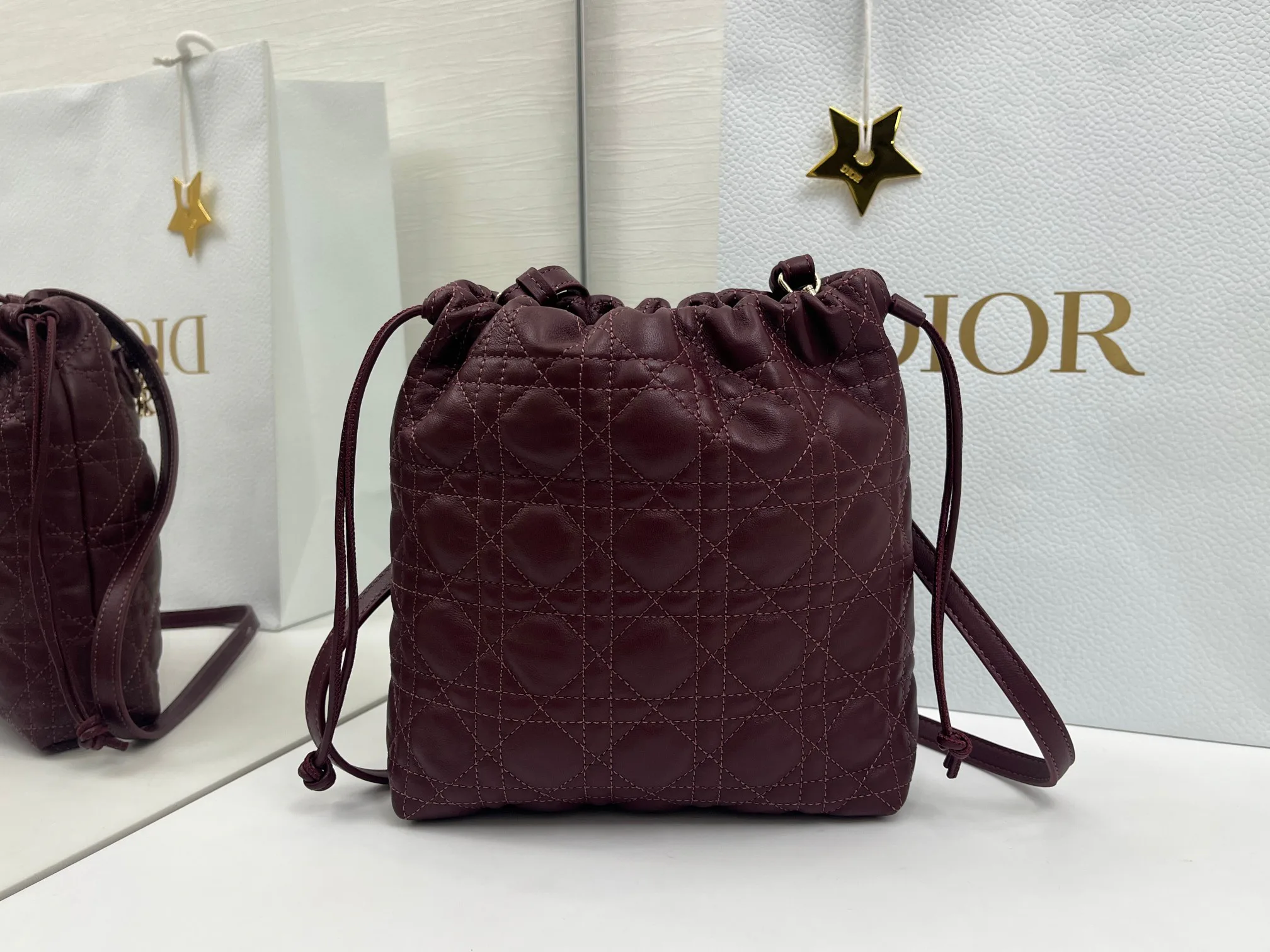 Классические Сумки Женские Christian Dior 12817867