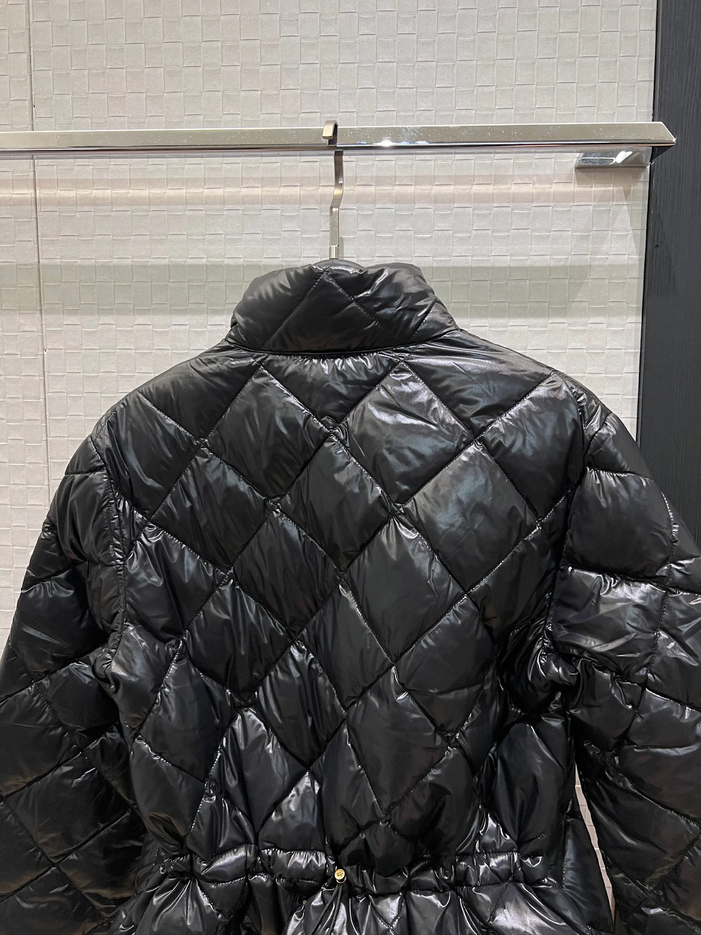 Куртки И Пуховики Женские Moncler 19320511
