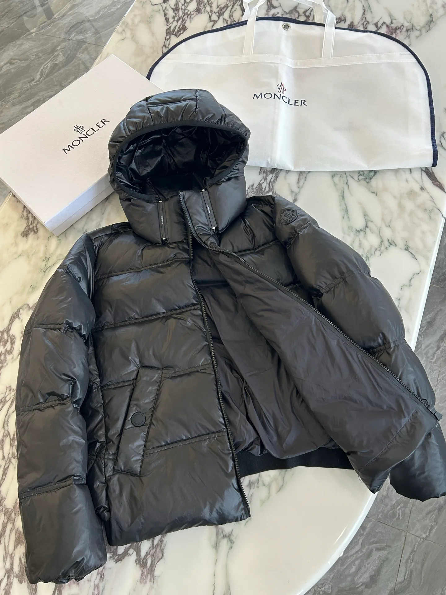Куртки И Пуховики Женские Moncler 17904502