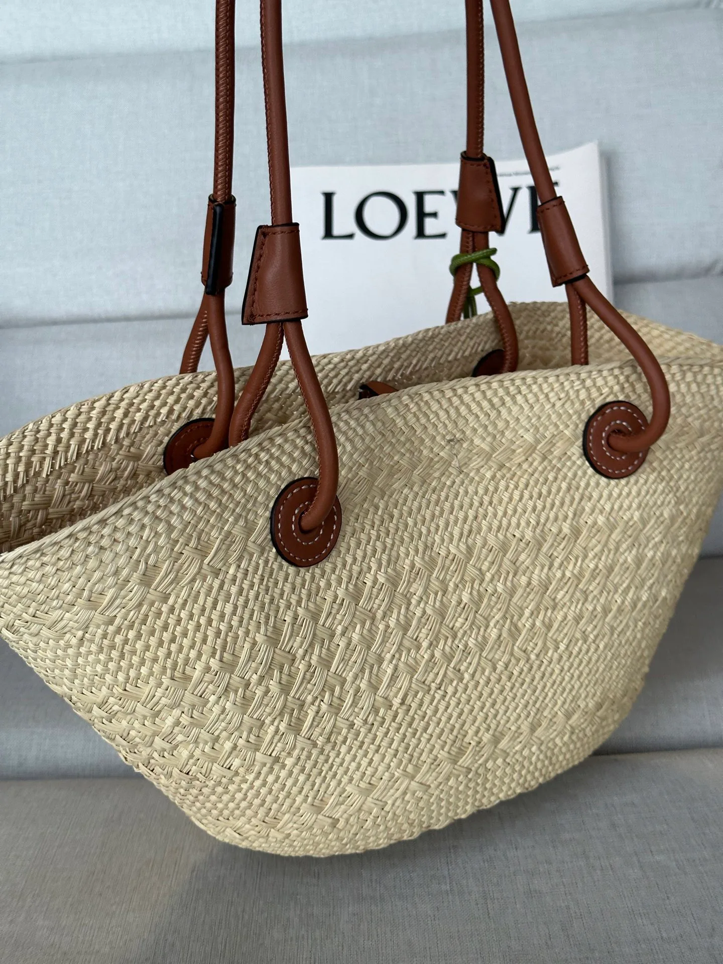 Классические Сумки Женские Loewe 11675835