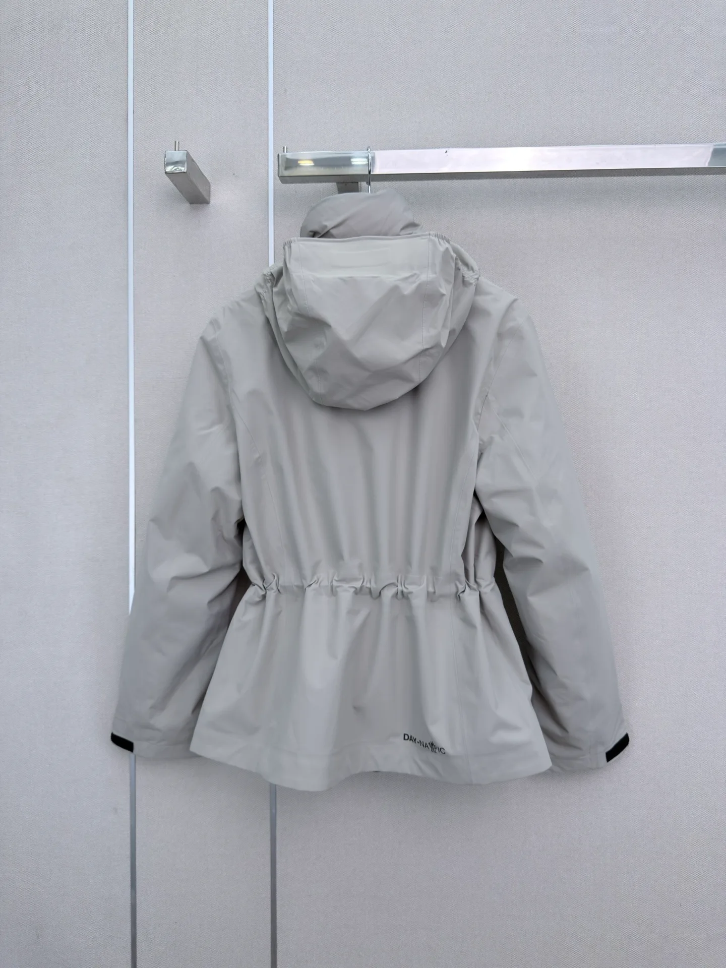 Куртки И Пуховики Женские Moncler 18501655