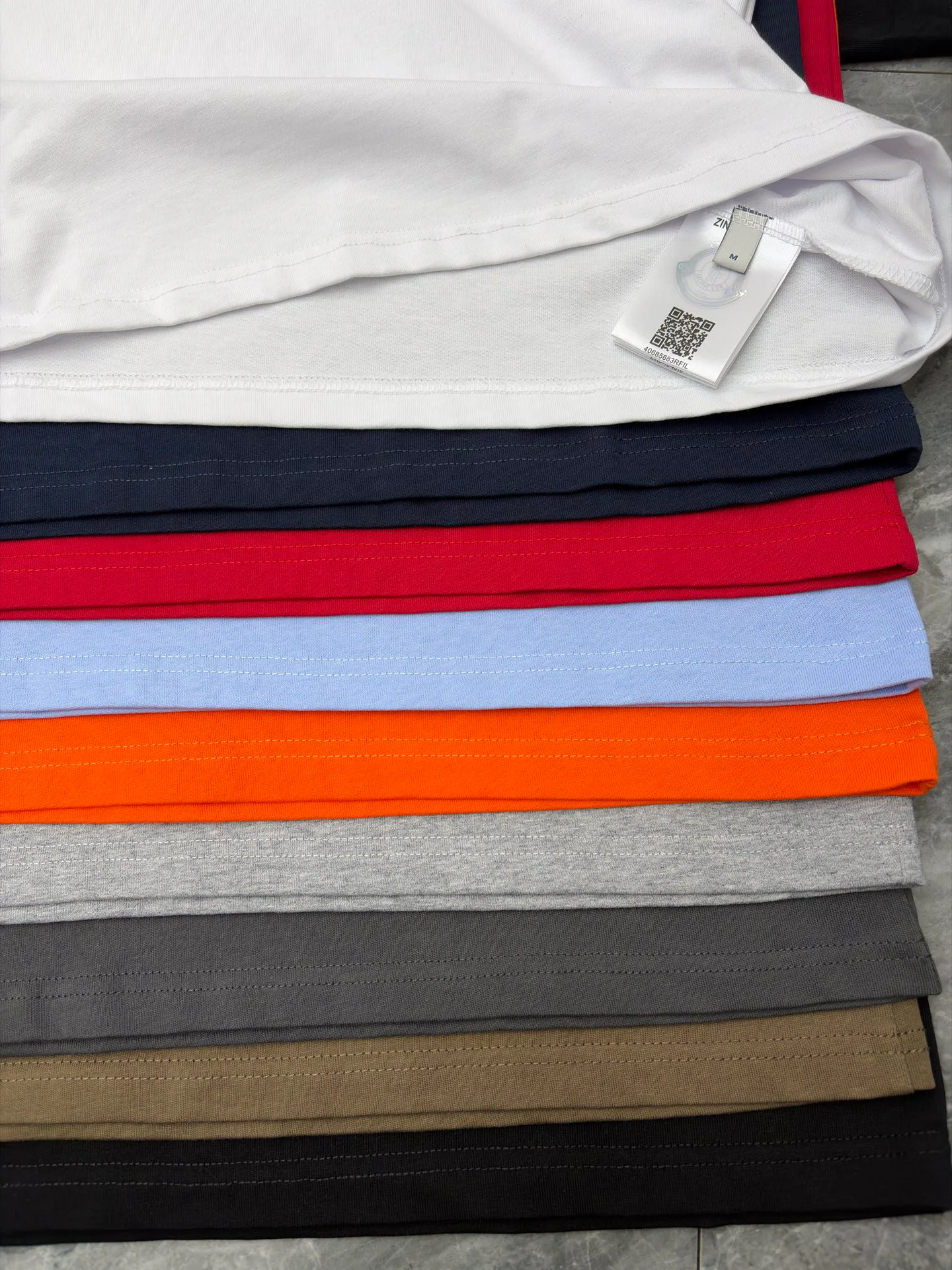 Футболки Женские Moncler 11424380