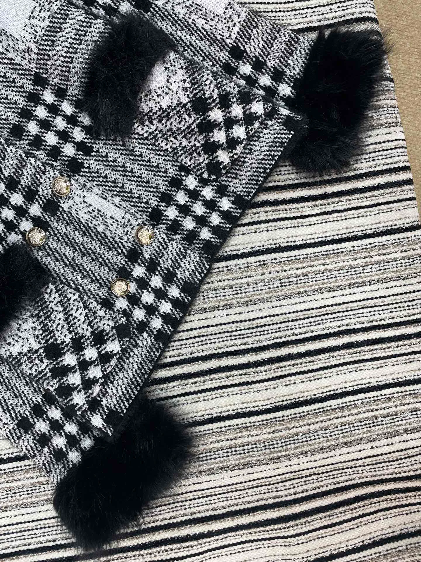 Куртки И Пуховики Женские Chanel 952945