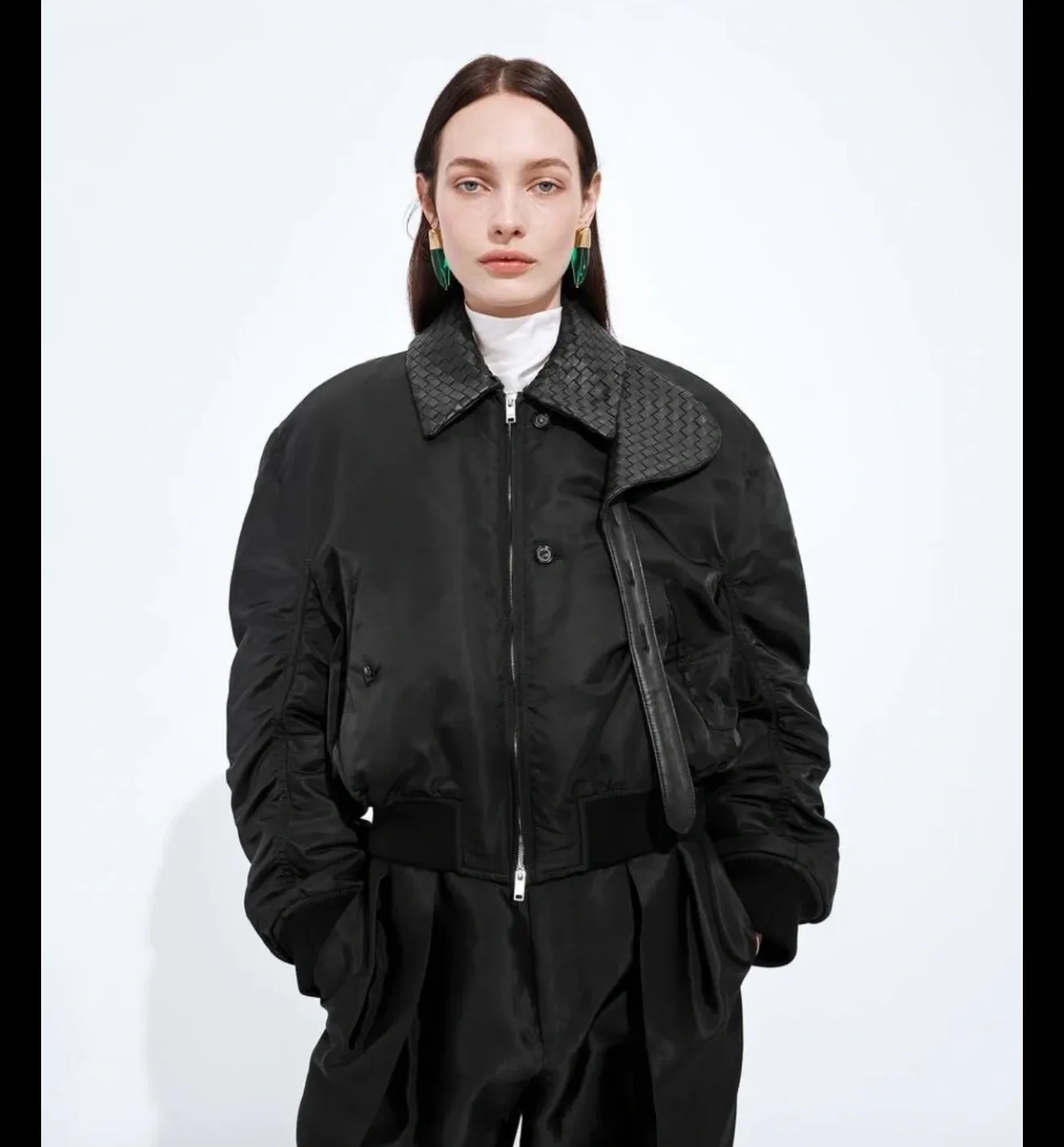 Куртки И Пуховики Женские Bottega Veneta 19421662