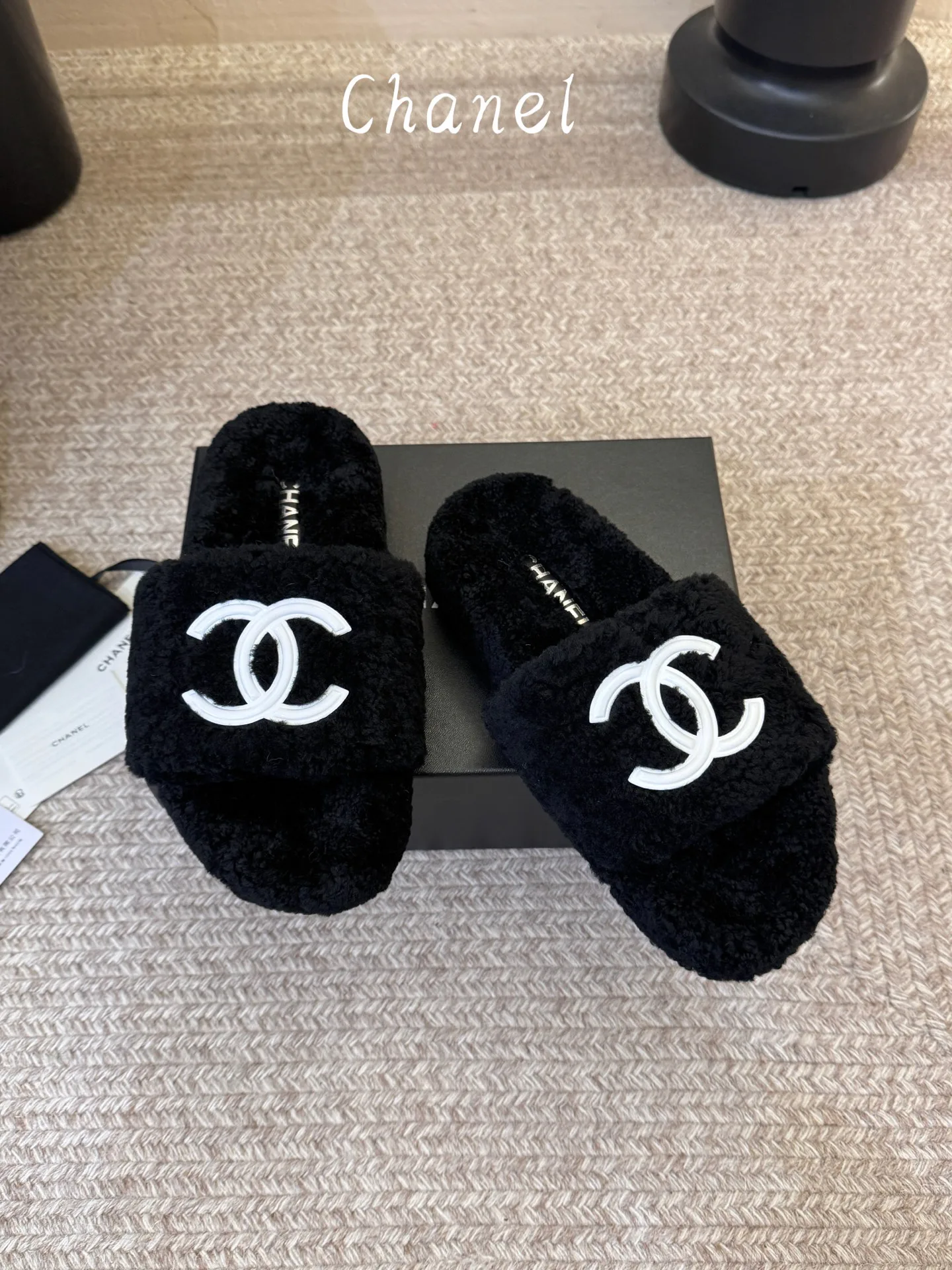 Тапочки Женские Chanel 17935007