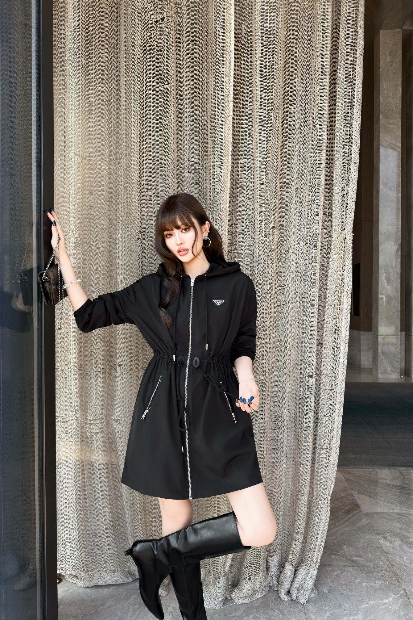Тренчи Женские Prada 18599150