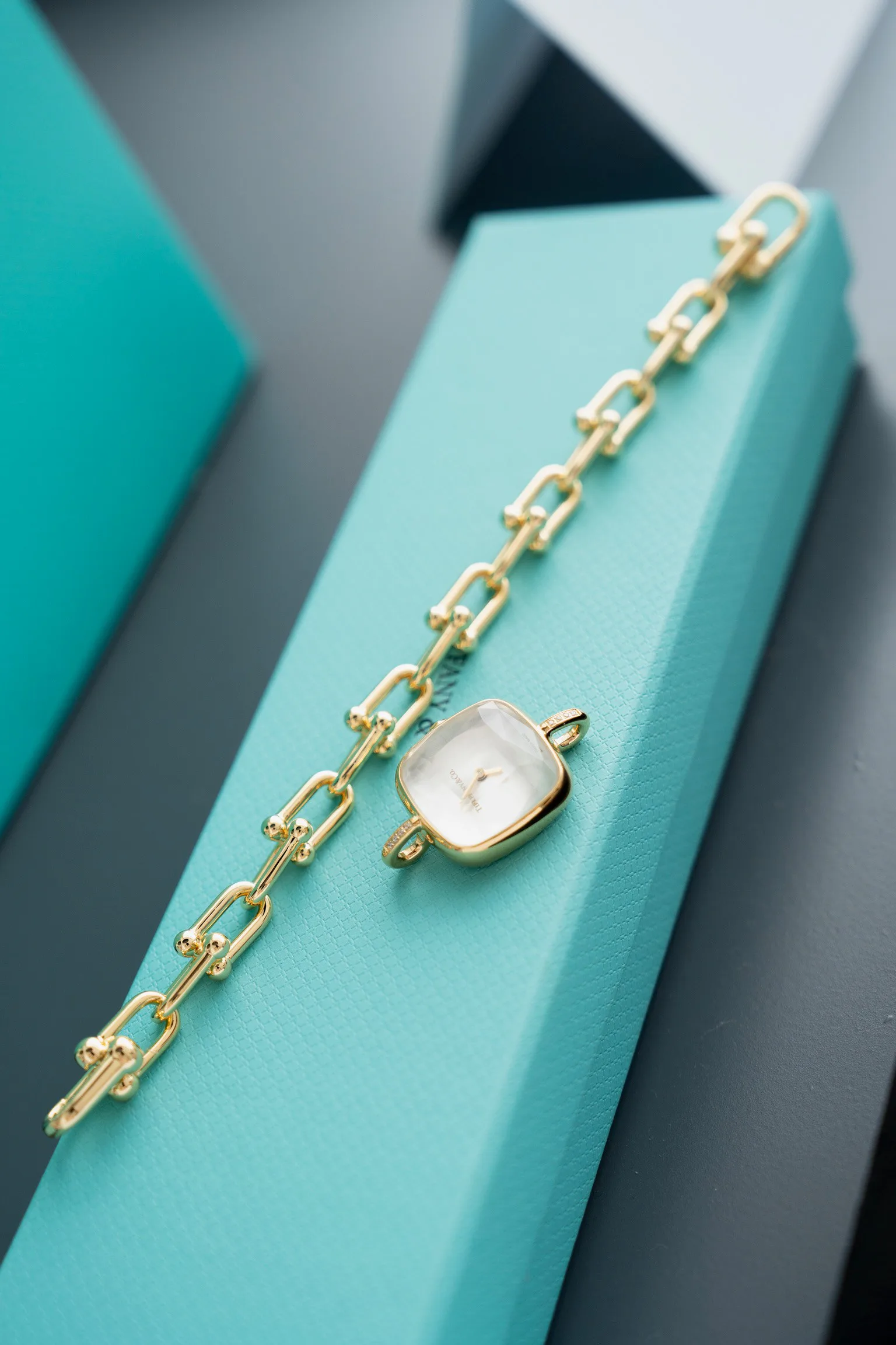 Часы Женские Tiffany 12832614