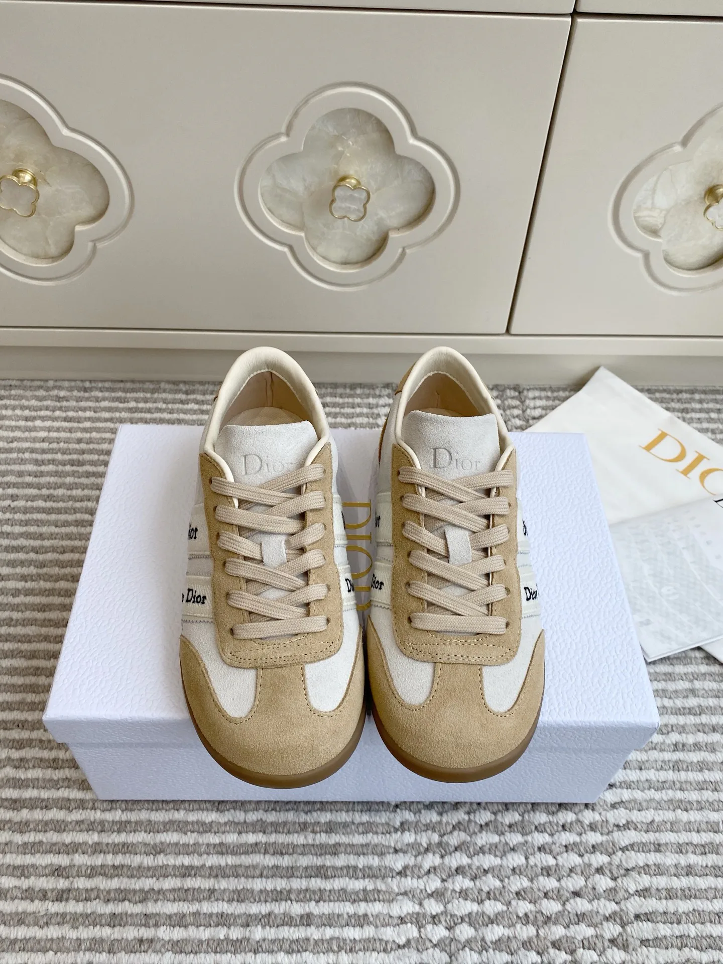 Кроссовки Женские Christian Dior 13556869