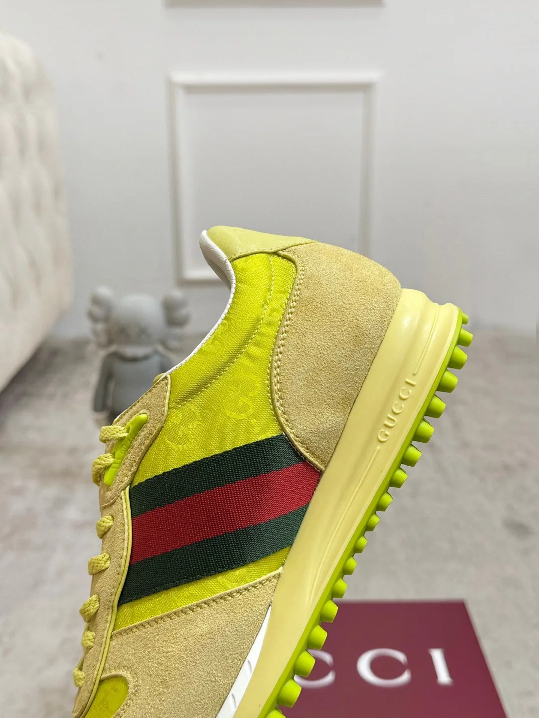 Кроссовки Женские Gucci 944880
