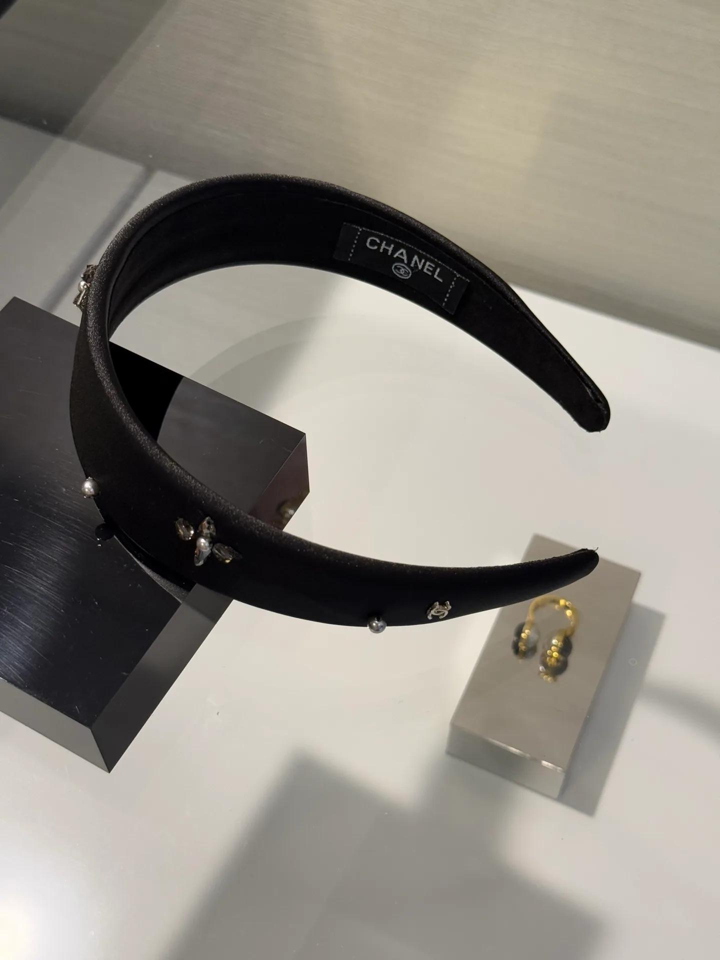 Головные Уборы Chanel 12811941